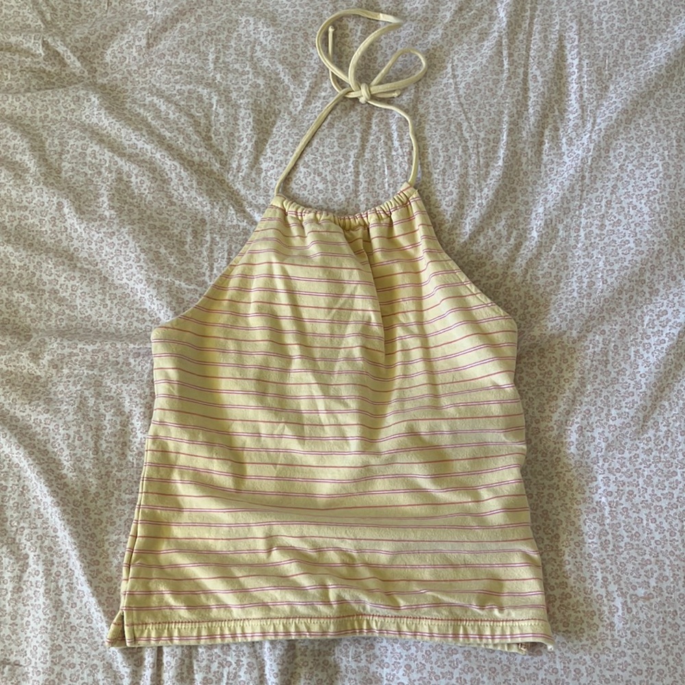 Summer halter top 💛